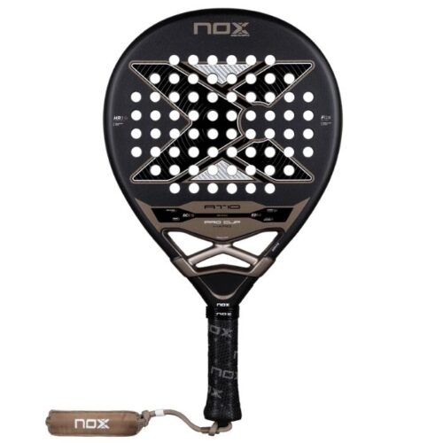 Nox AT10 Pro Cup Hard 2026 — pala de pádel Nox